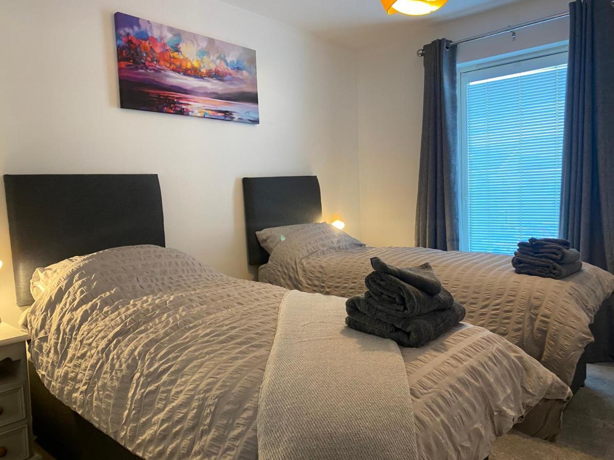 The Duplex Nairn- Spacious 3 Bedroom With Sunny Balcony エクステリア 写真