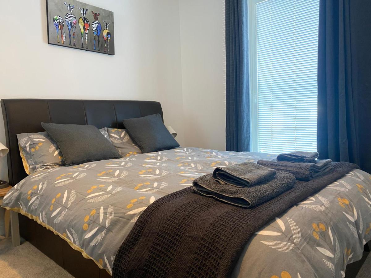 The Duplex Nairn- Spacious 3 Bedroom With Sunny Balcony エクステリア 写真