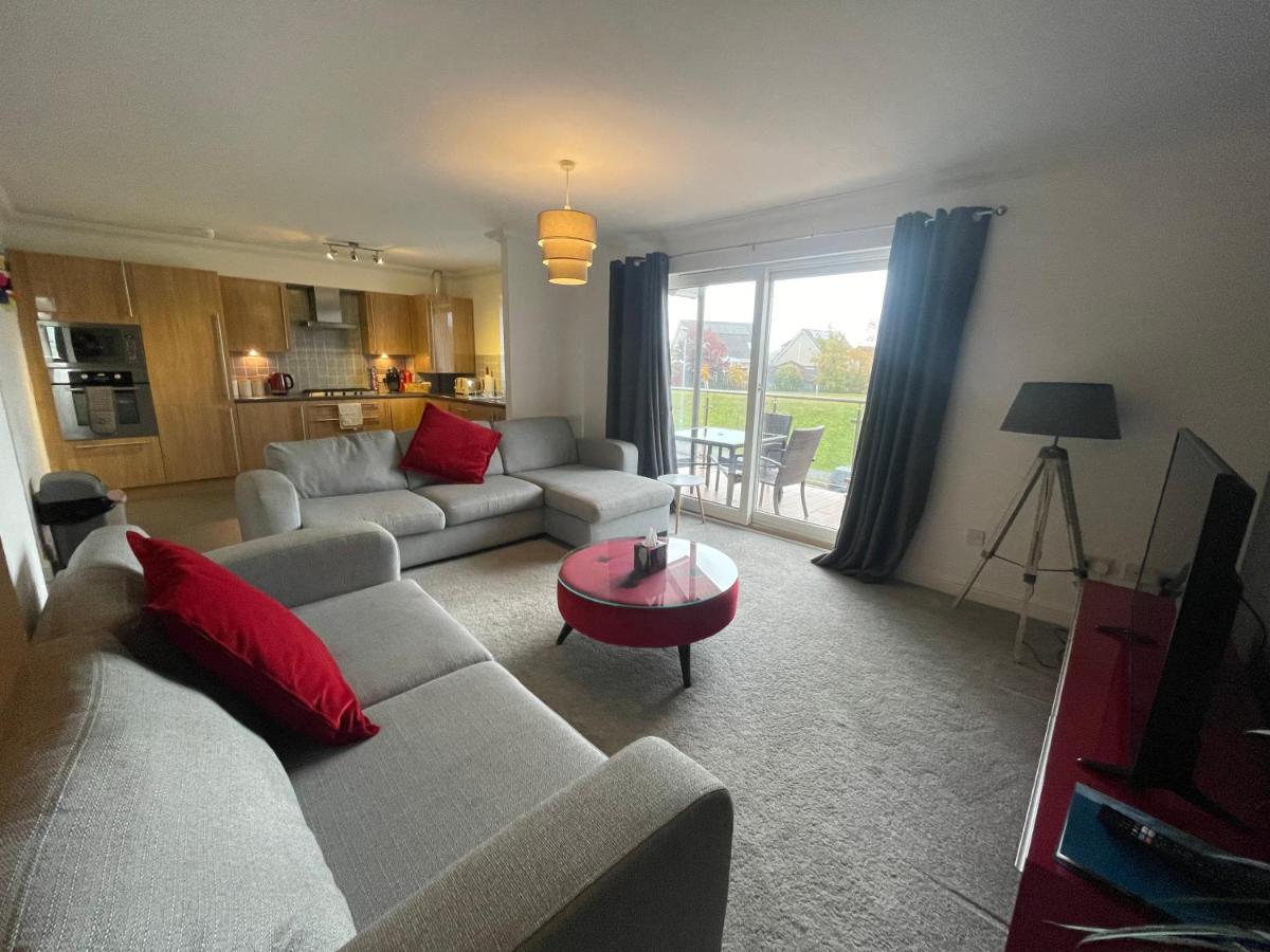 The Duplex Nairn- Spacious 3 Bedroom With Sunny Balcony エクステリア 写真