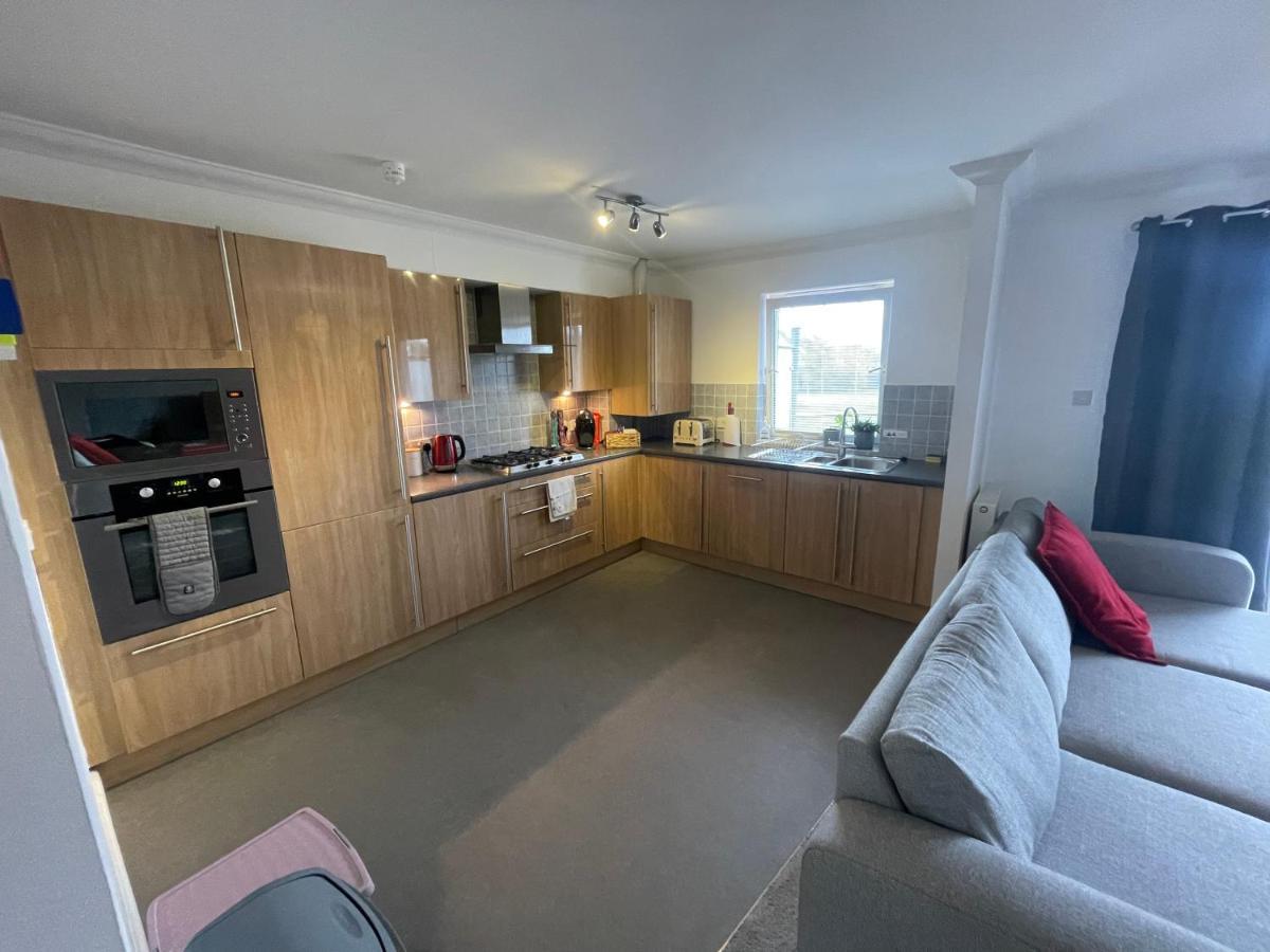 The Duplex Nairn- Spacious 3 Bedroom With Sunny Balcony エクステリア 写真